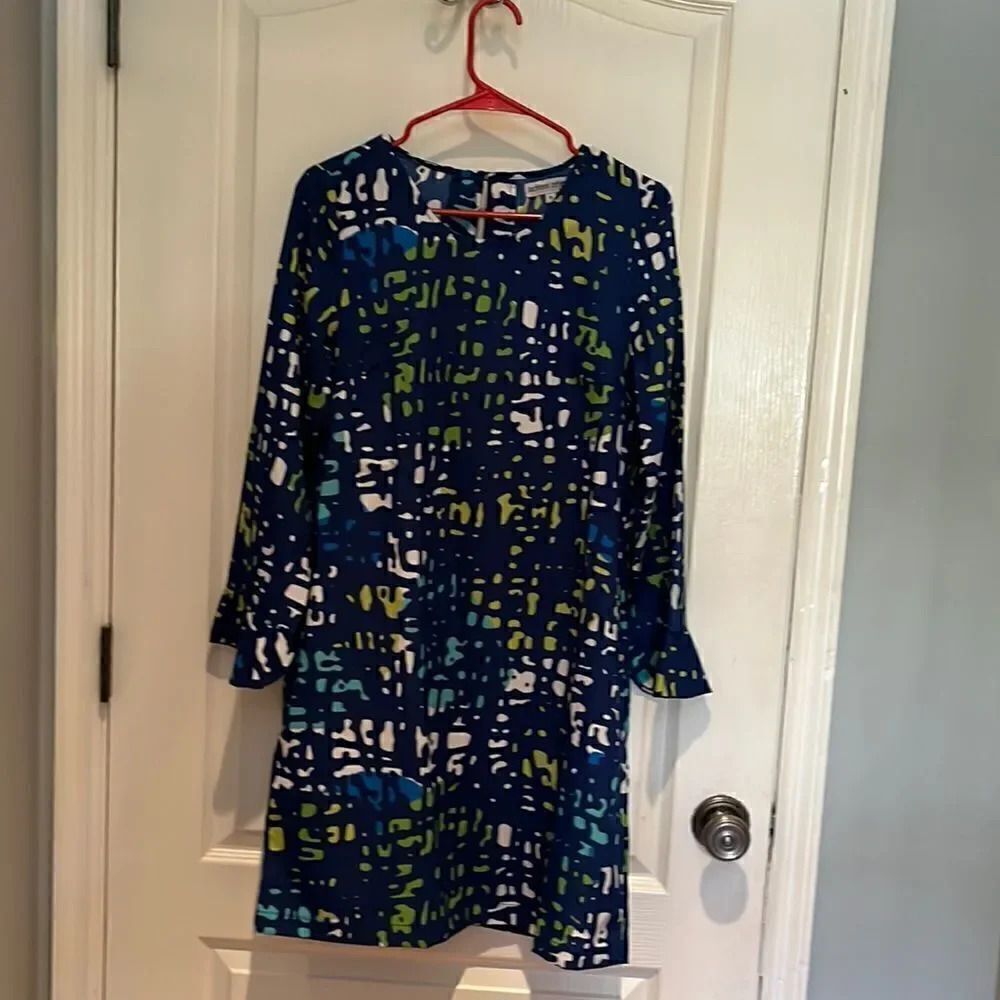 Adorable Buckhead Betties pop over dress size medium